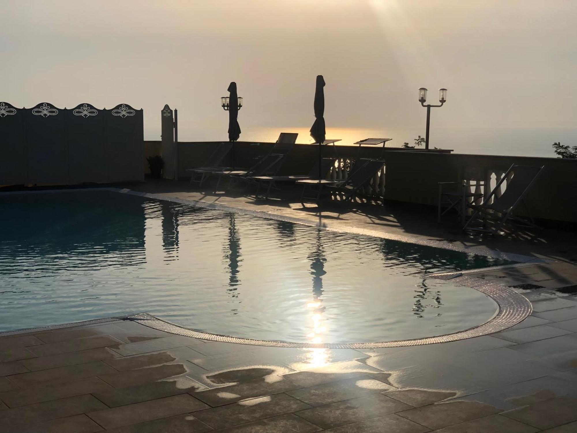 Bloom Tropea Lejlighedshotel Ciaramiti Eksteriør billede